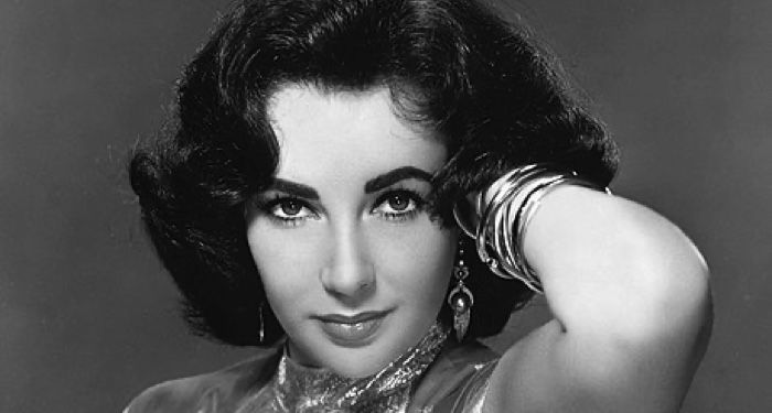 elizabeth-taylor-muse-eternelle-de-la-mode-vintage Image