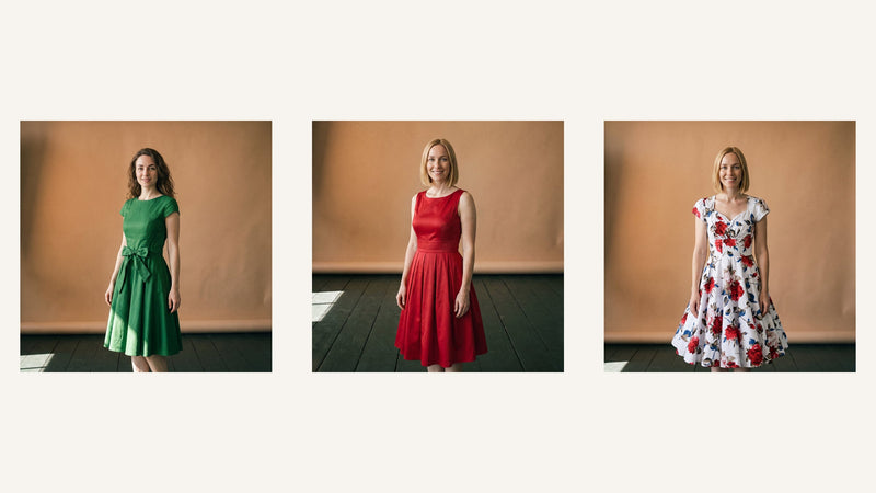Trois robes années 50 à taille marquée dans une palette verte, noire et rouge