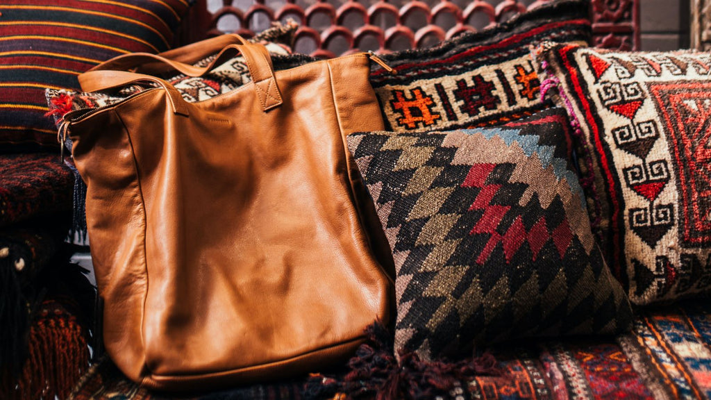 Comment porter un sac vintage ?