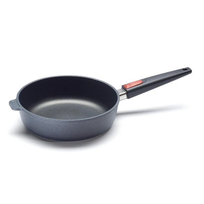 Woll, Nowo Titanium Induction, Guss-Hochrandpfanne, AS Ø 24 cm, 7 cm hoch, 2,5 Liter