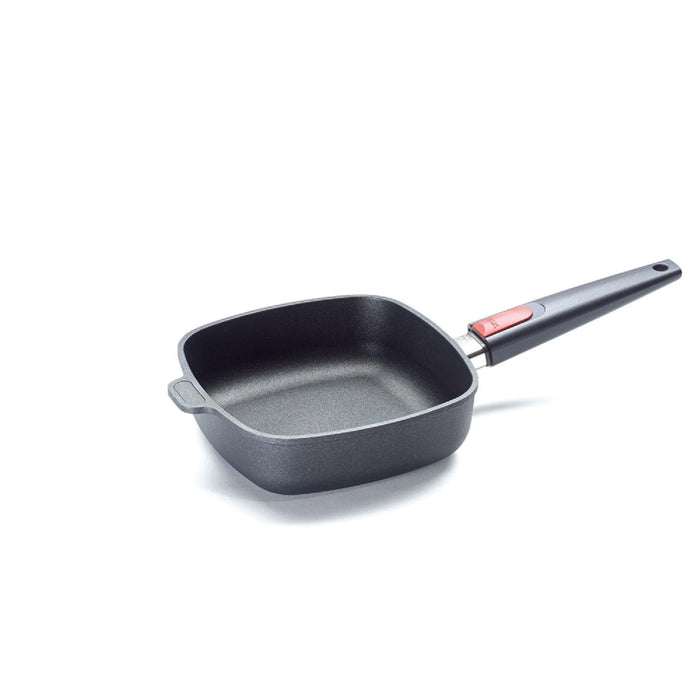 Woll, Nowo Titanium Induction, Gusspfanne, viereckig, AS 20 x 20 cm, 6,5 cm hoch