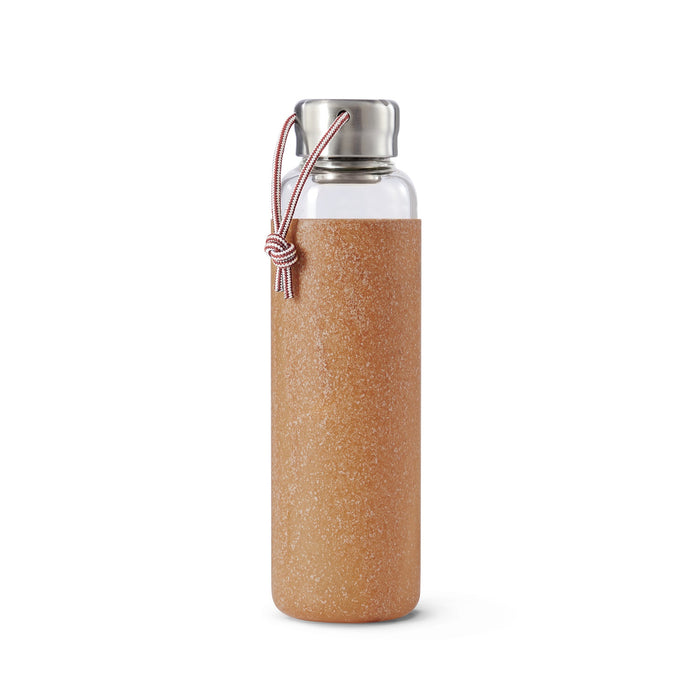 BLACK+BLUM Glas-Wassserflasche, Mandel, 600 ml