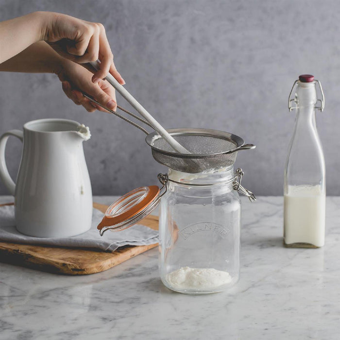 KILNER Quadratisches Bügelverschluss Glas, 1,5 Liter