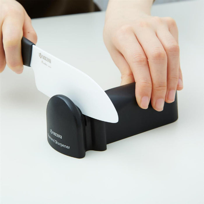 KYOCERA Diamant-Messerschärfer für Keramik- und Stahlklingen, manuell