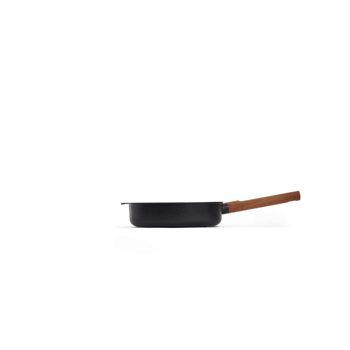 Woll, Eco Logic Induktion, Guss-Viereckpfanne, fester Holzstiel 24 x 24 cm, 6,5 cm hoch, 2,5 Liter