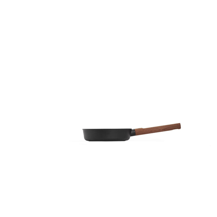 Woll, Eco Logic Induktion, Gusspfanne, fester Holzstiel Ø 20 cm, 5 cm hoch