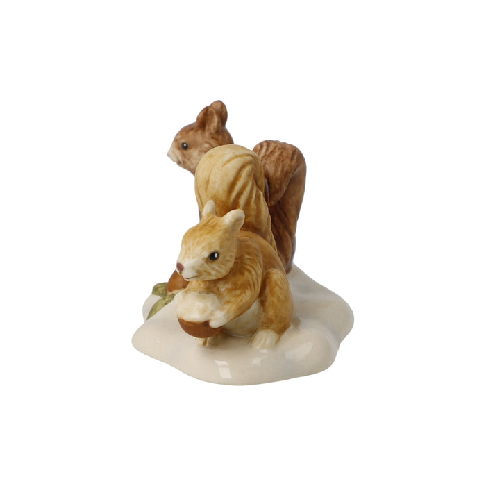 Goebel Eichhörnchen auf Futtersuche Figur