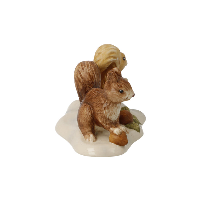Goebel Eichhörnchen auf Futtersuche Figur