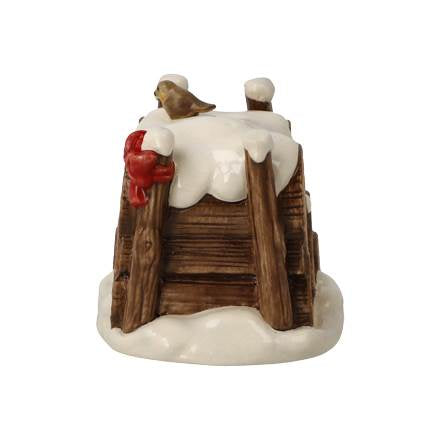 Goebel Winterlicher Holzstapel Figur