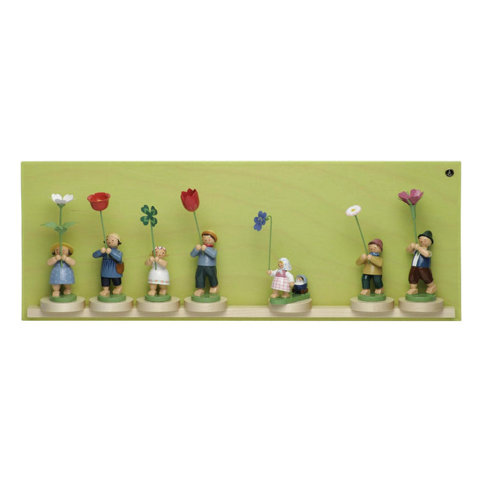 Wendt & Kühn Wandpräsentation mit sieben Schiebetellern, groß, grün 50 x 18 x 5,5 cm