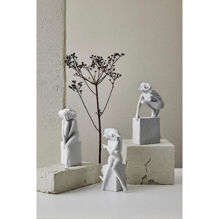 Goebel Sternzeichen Widder, weiblich Figur