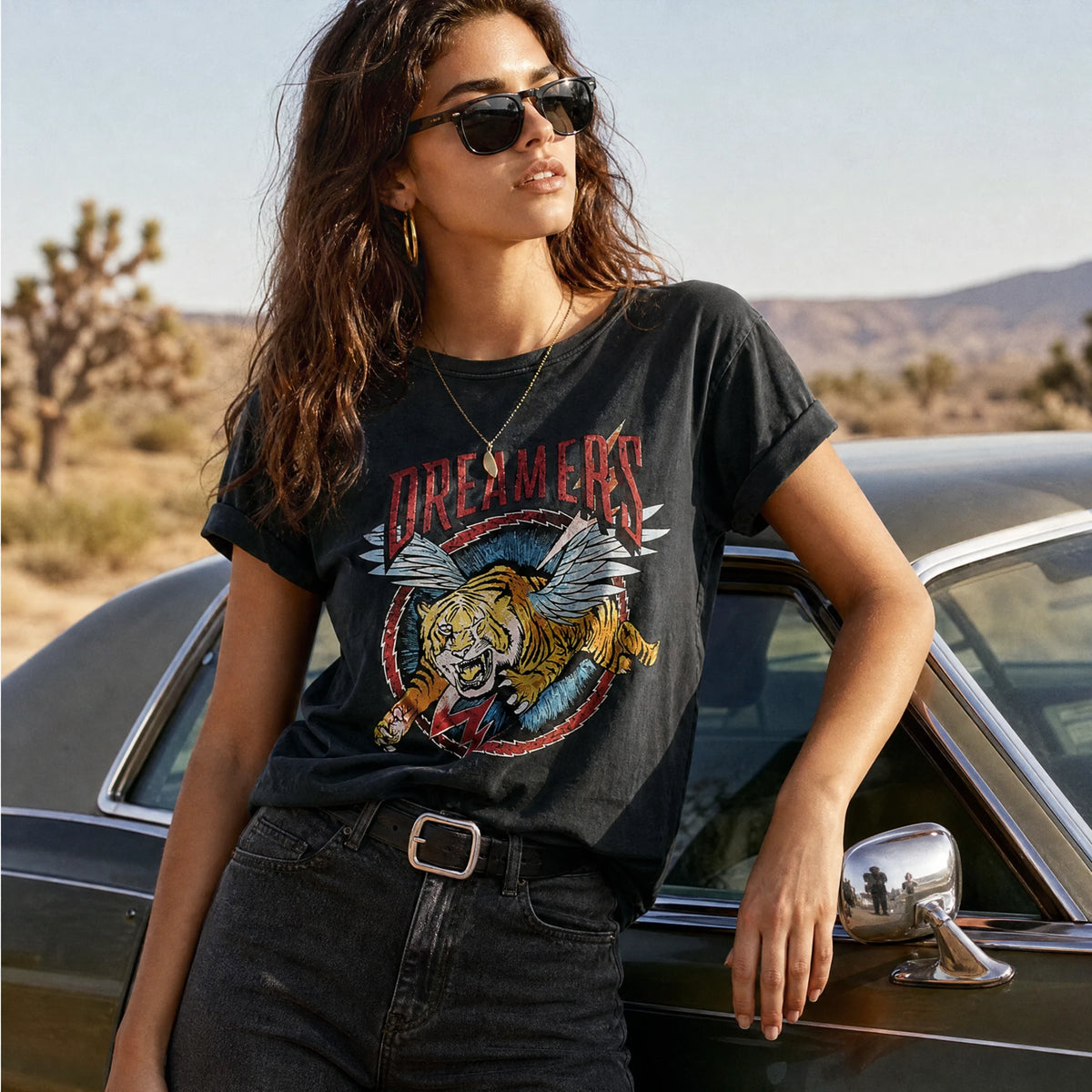 T-shirt Rock Vintage Tigre Ailé Années 80 - Utilisation GLOBALE