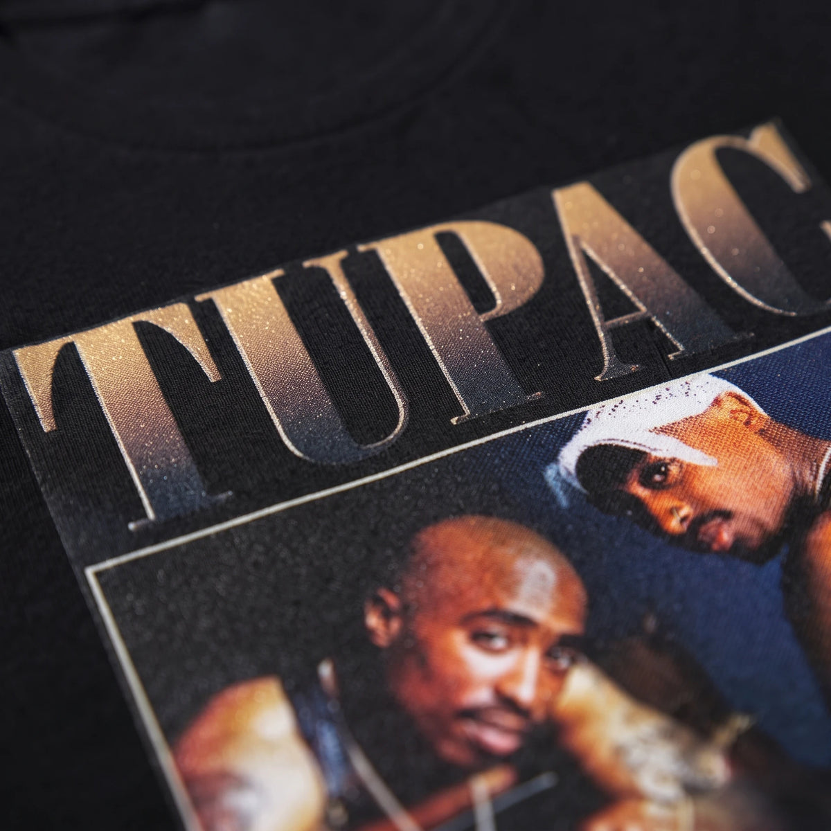 T-Shirt Tupac Année 80 - close-up détail matière