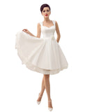 robe-de-mariee-dentelle-vintage-courte.